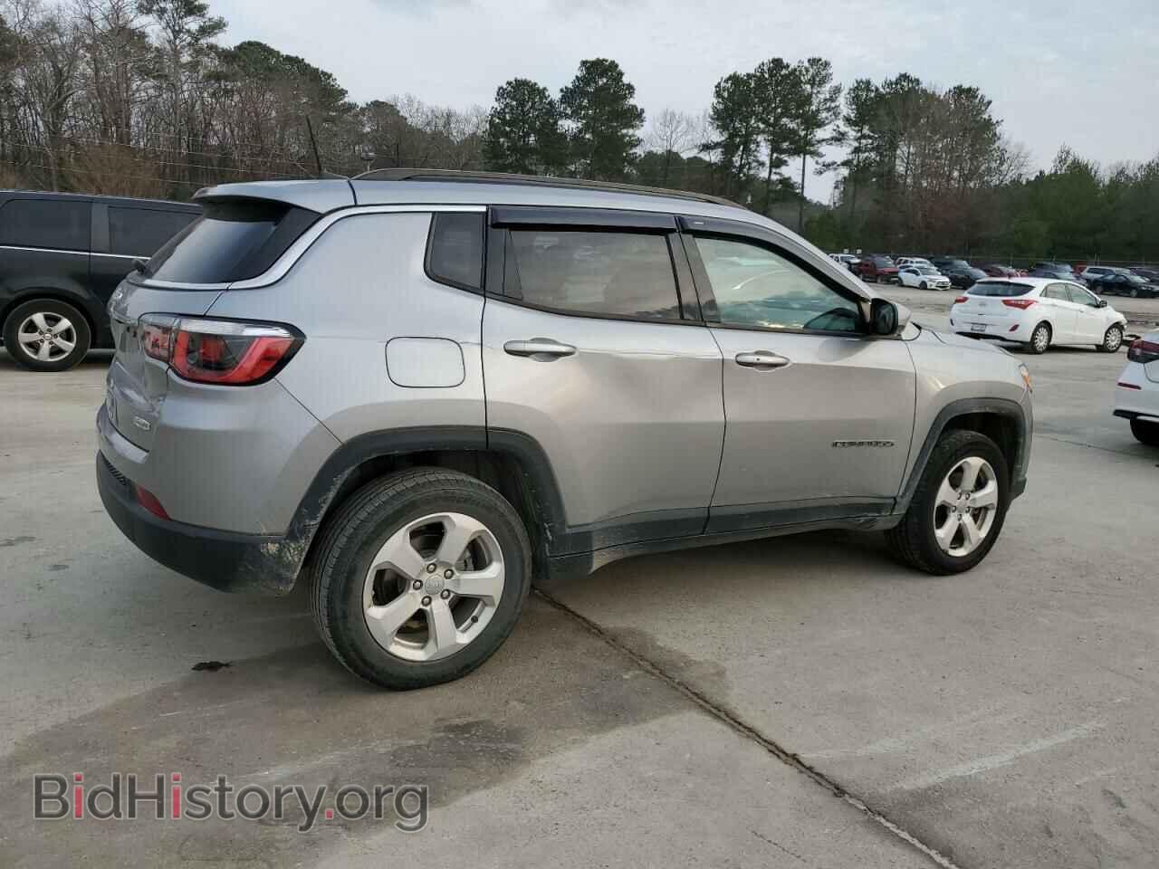 2018 JEEP COMPASS - VIN: 3C4NJDBB7JT423901 - Фото 3