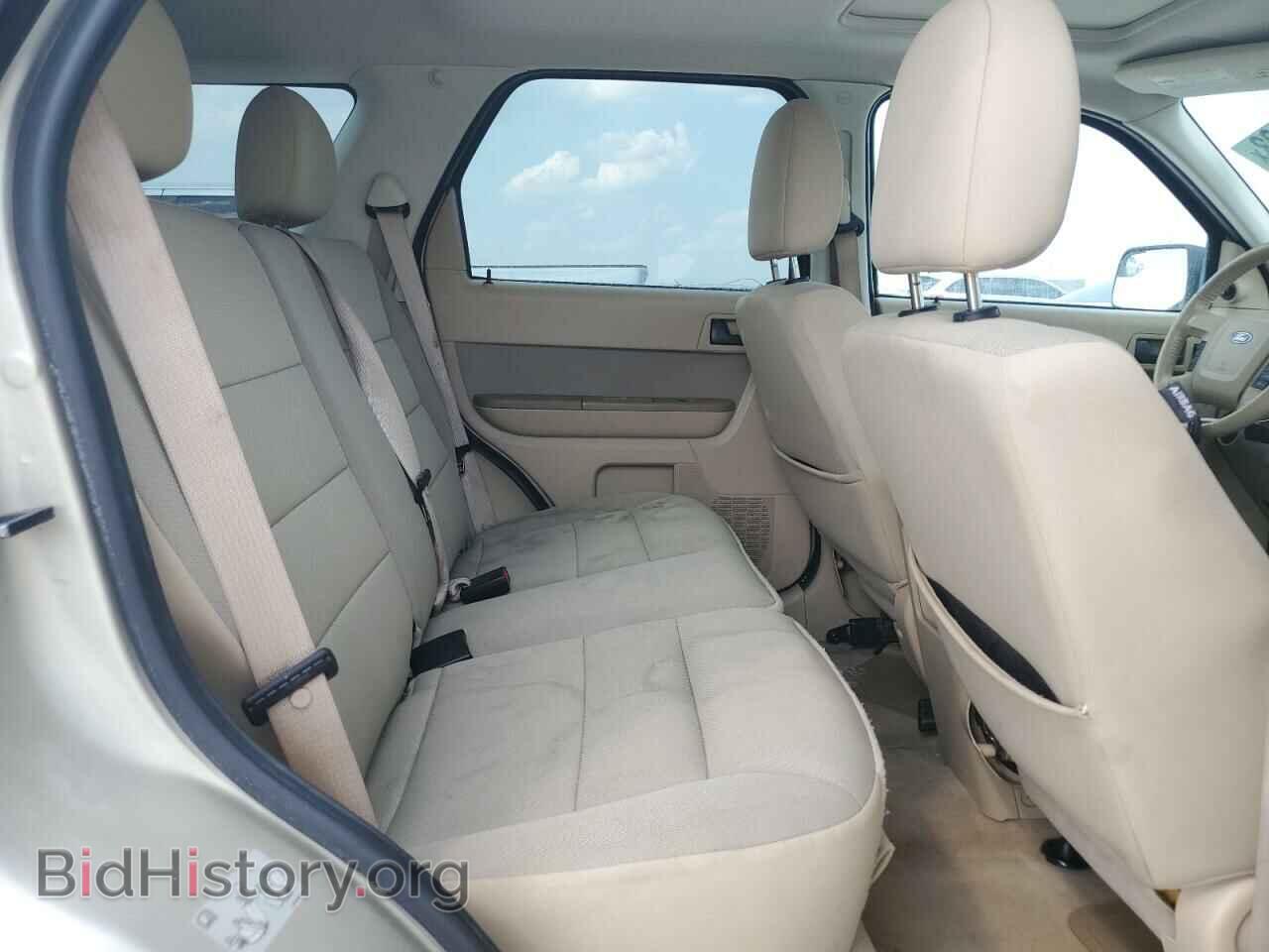2011 FORD ESCAPE - VIN: 1FMCU0D78BKB25470 - Фото 11