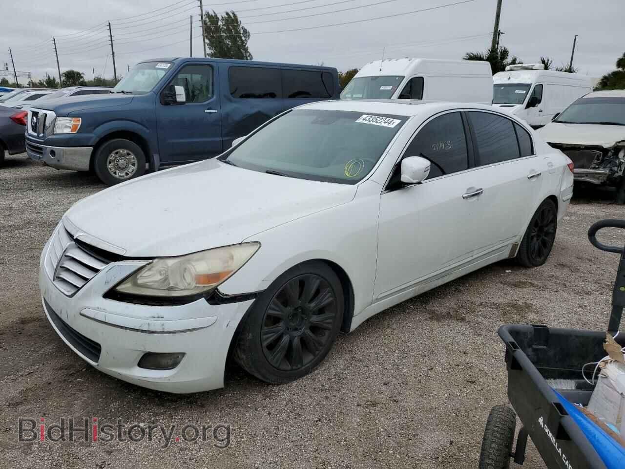 Фотография KMHGC46E09U046364 - HYUNDAI GENESIS 2009