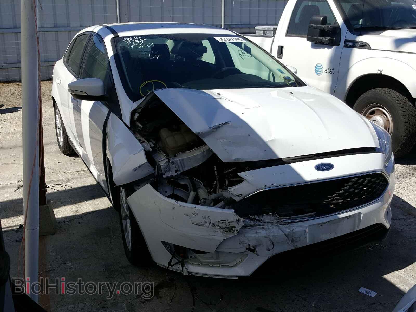 Photo 1FADP3F20HL304520 - FORD FOCUS 2017