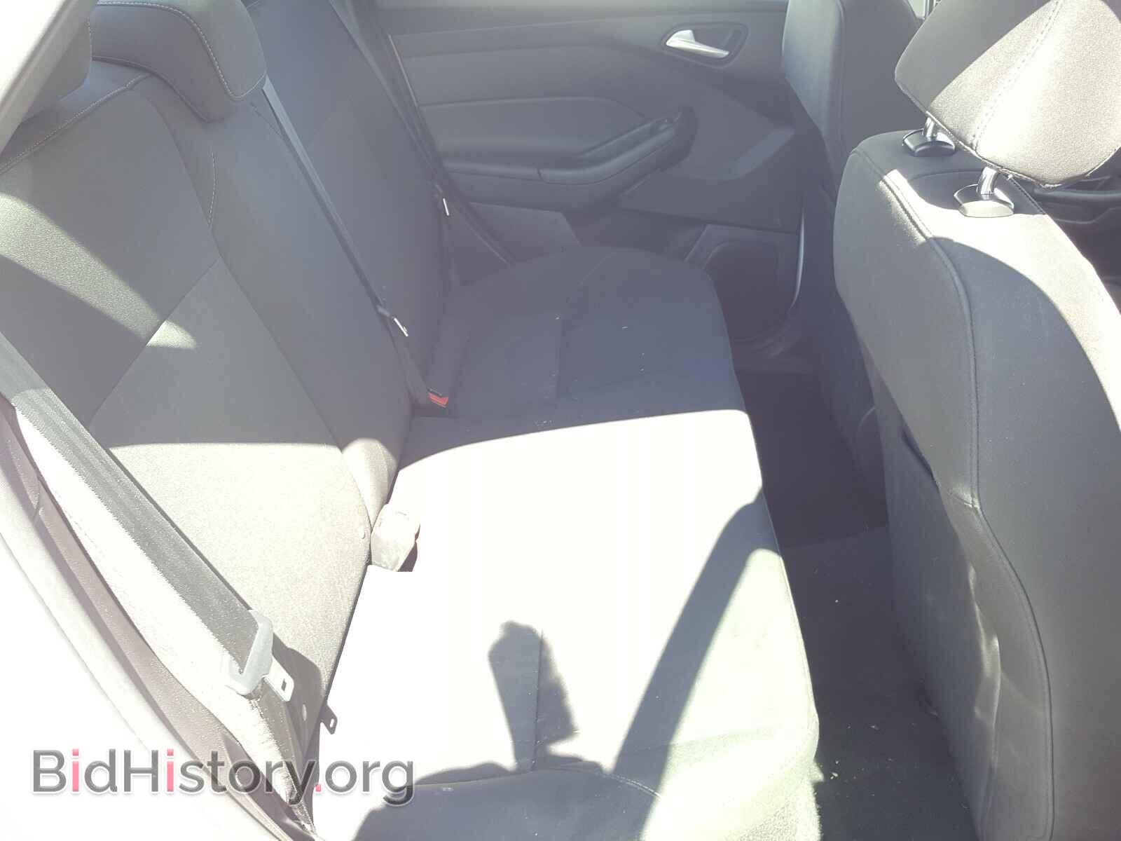 2017 FORD FOCUS - VIN: 1FADP3F20HL304520 - Photo 6