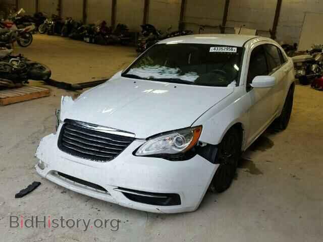 2013 CHRYSLER 200 - VIN: 1C3CCBBB1DN602384 - Фото 2