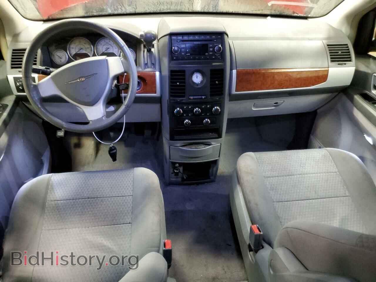 2008 CHRYSLER MINIVAN - VIN: 2A8HR54P88R767800 - Фото 8
