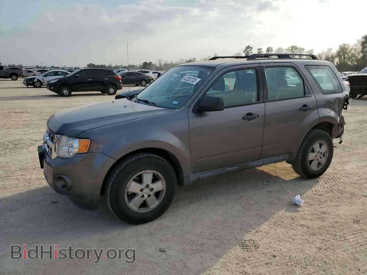 Фотография 1FMCU0C70BKB13010 - FORD ESCAPE 2011
