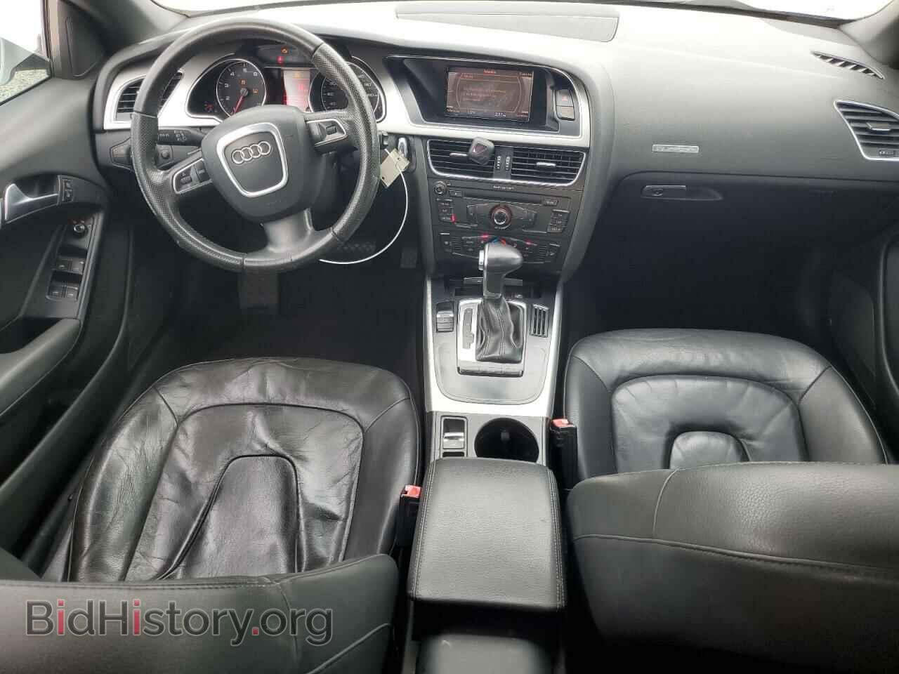 2011 AUDI A5 - VIN: WAUCFAFH1BN004625 - Фото 8