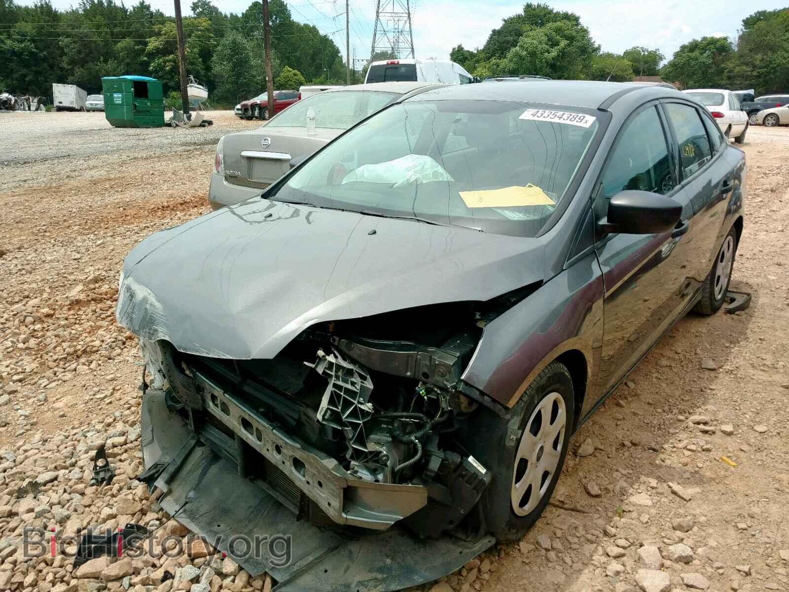 2014 FORD FOCUS - VIN: 1FADP3E27EL159425 - Фото 2
