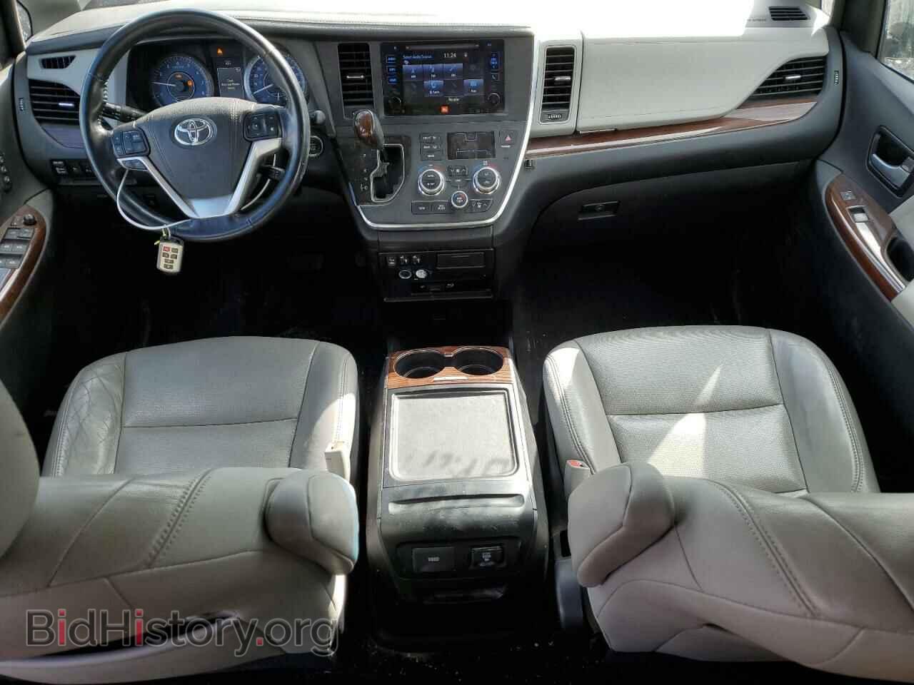 2017 TOYOTA All Models - VIN: 5TDDZ3DC1HS168607 - Photo 8