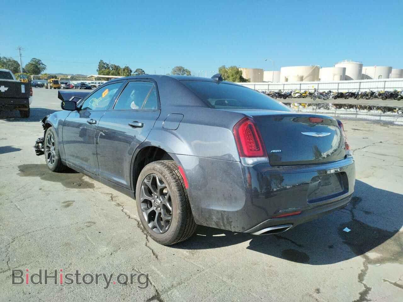 2019 CHRYSLER 300 - VIN: 2C3CCAGG0KH536804 - Фото 3