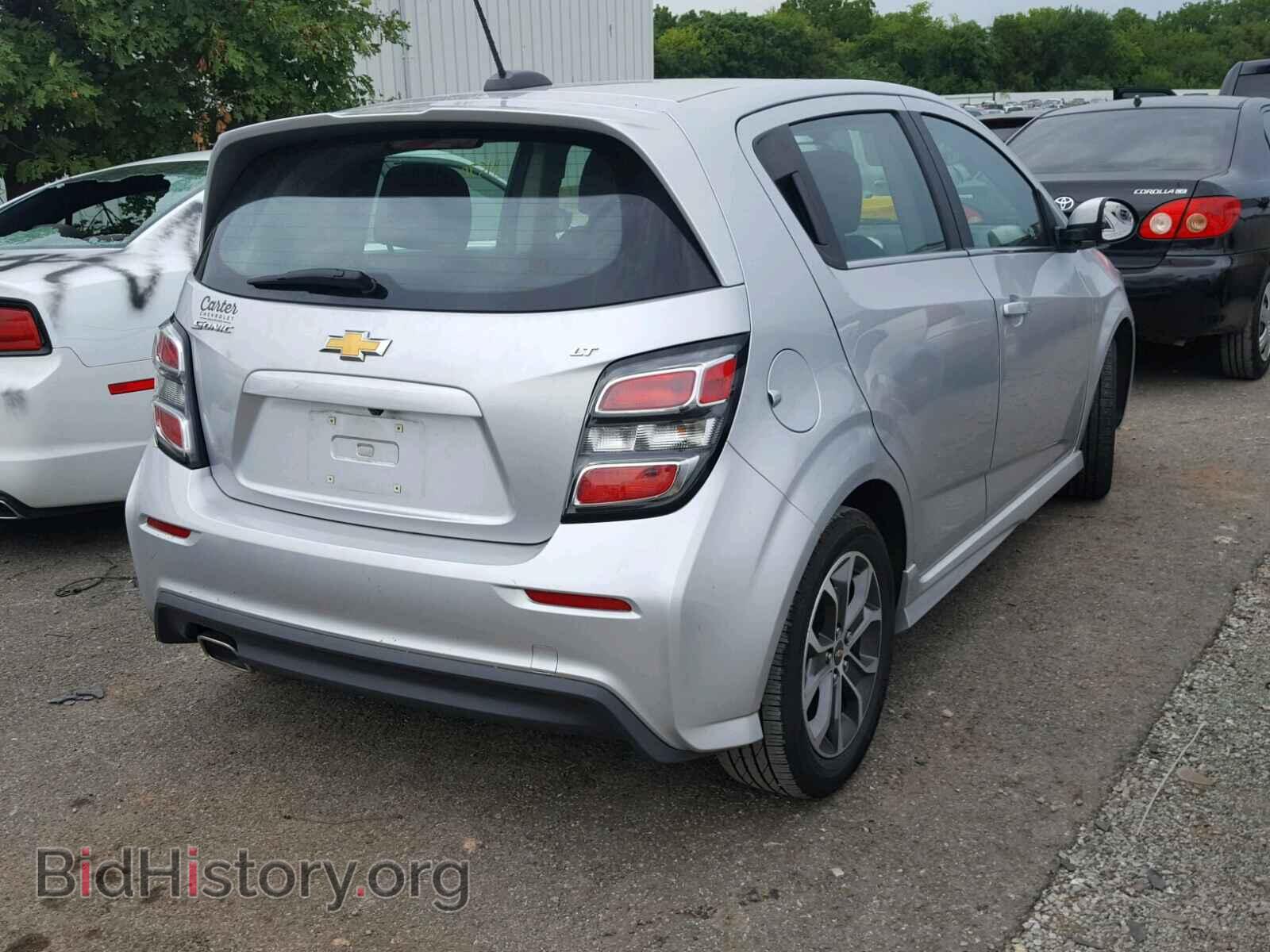 2017 CHEVROLET SONIC - VIN: 1G1JD6SH2H4156911 - Фото 4
