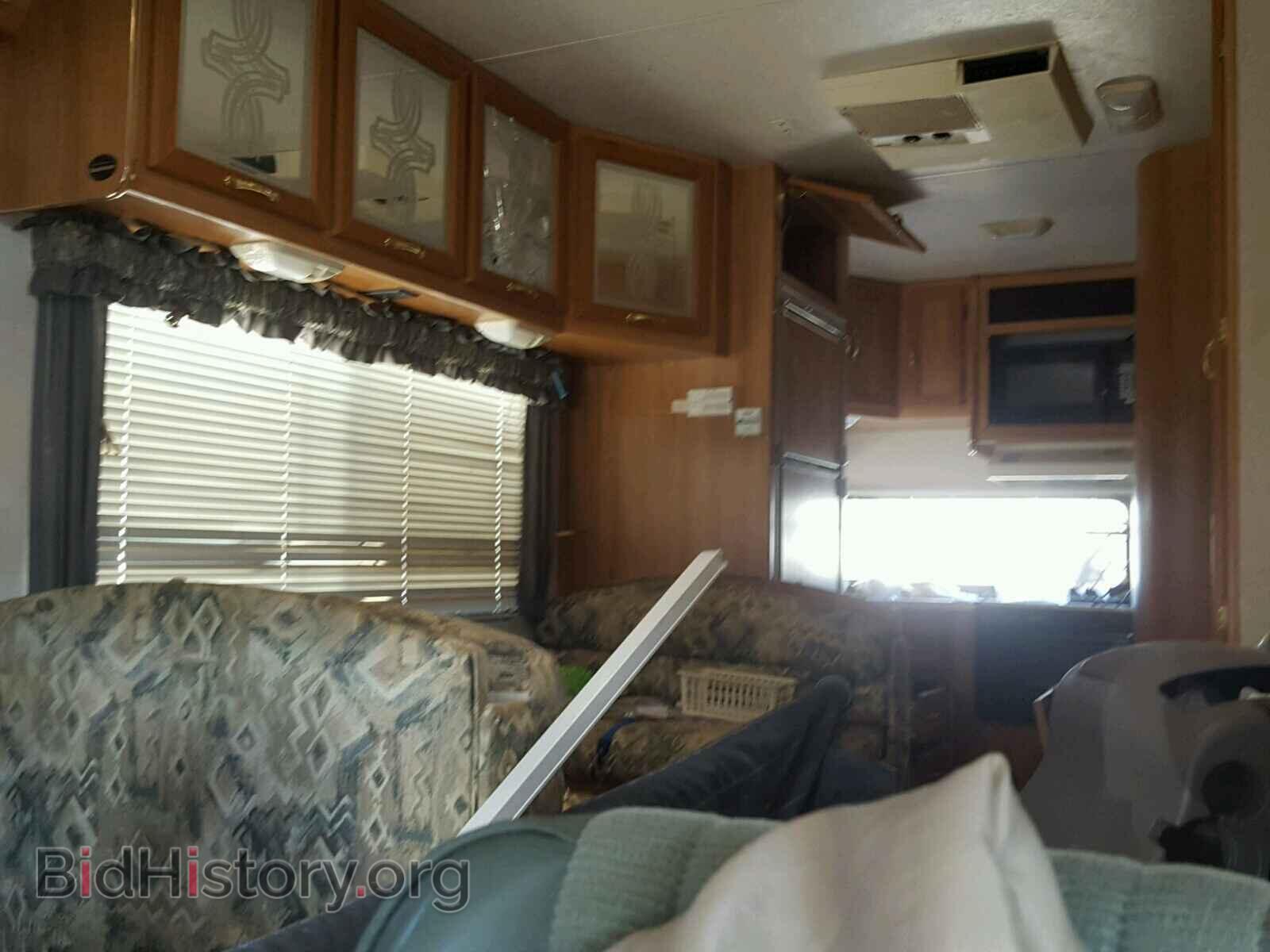 2000 FORD ECONOLINE - VIN: 1FDWE35SXYHC03414 - Photo 6
