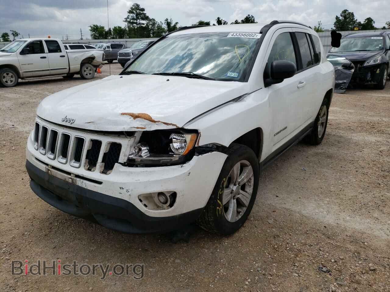 2011 JEEP COMPASS - VIN: 1J4NF1FBXBD188583 - Photo 2