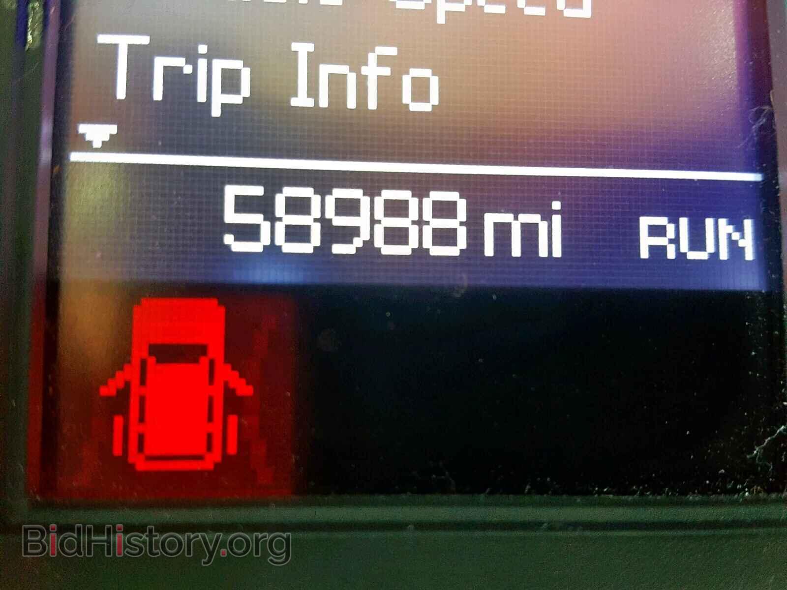 2014 CHRYSLER TOWN & COU - VIN: 2C4RC1BG4ER404429 - Фото 8