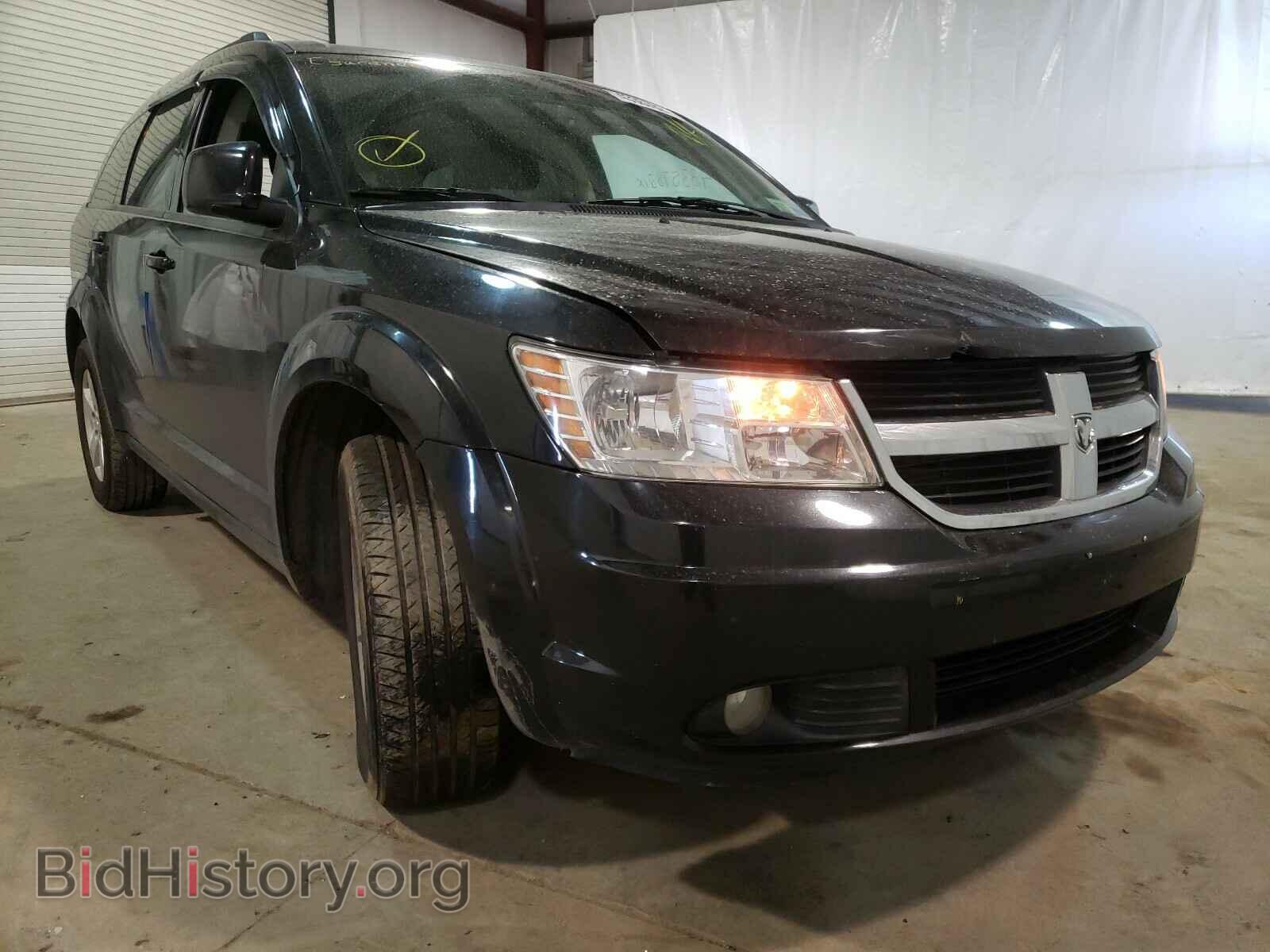 Фотография 3D4PG5FV1AT130709 - DODGE JOURNEY 2010