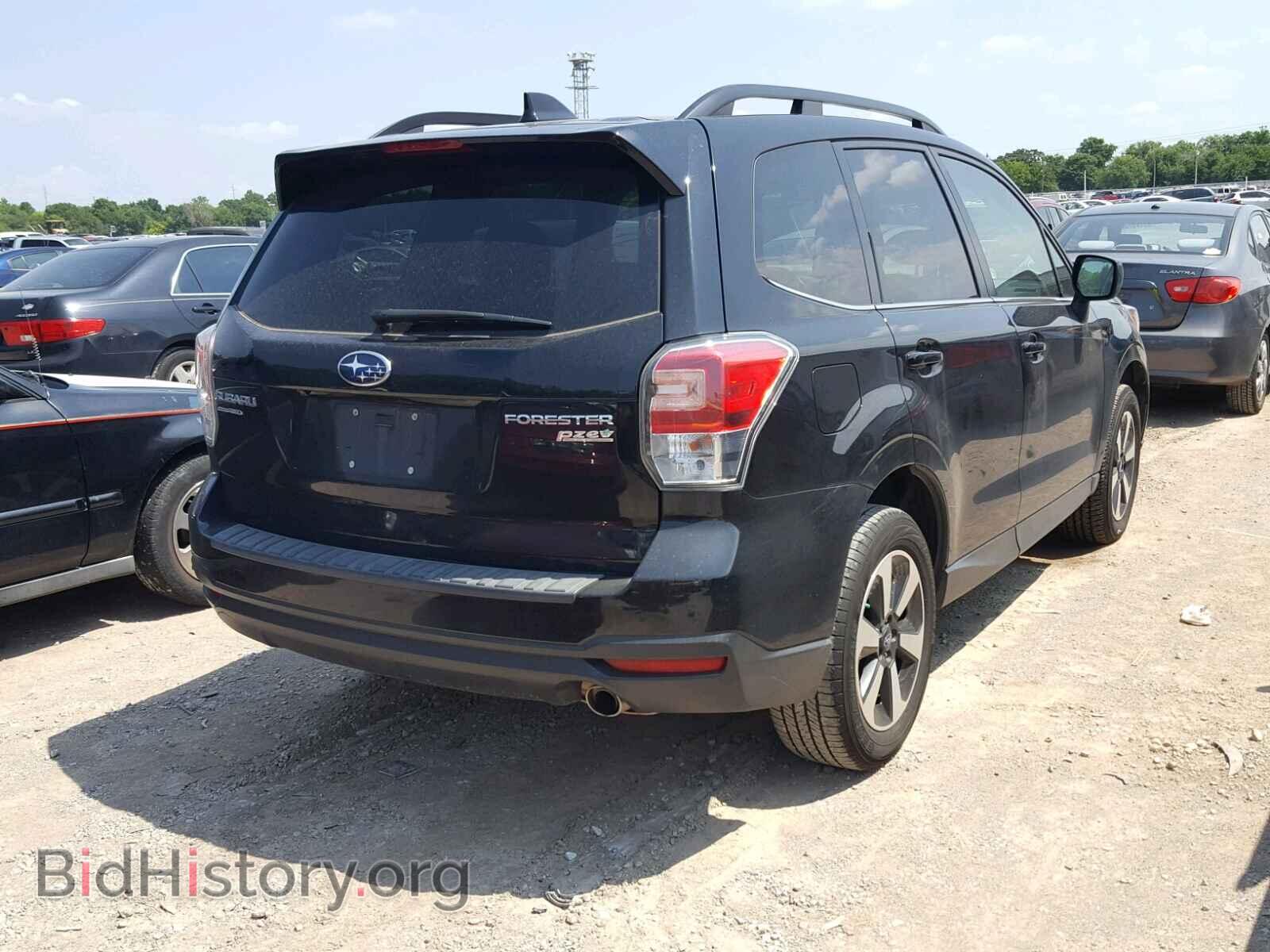 2017 SUBARU FORESTER - VIN: JF2SJALC9HH493953 - Фото 4