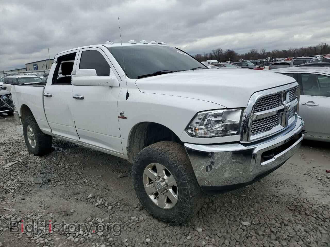 2015 RAM All Models - VIN: 3C6UR5CL2FG611444 - Photo 4