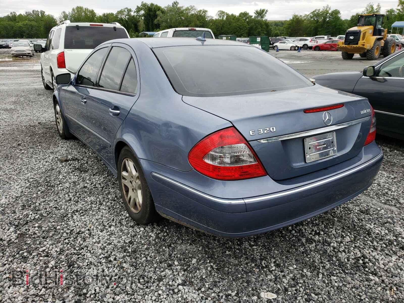 2007 MERCEDES-BENZ E CLASS - VIN: WDBUF22X87B066928 - Фото 3
