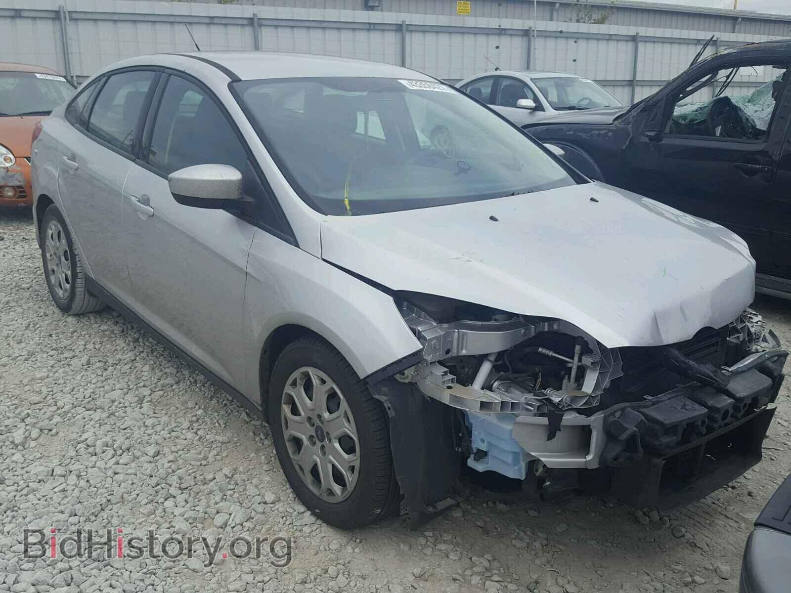 Photo 1FAHP3F24CL464829 - FORD FOCUS 2012