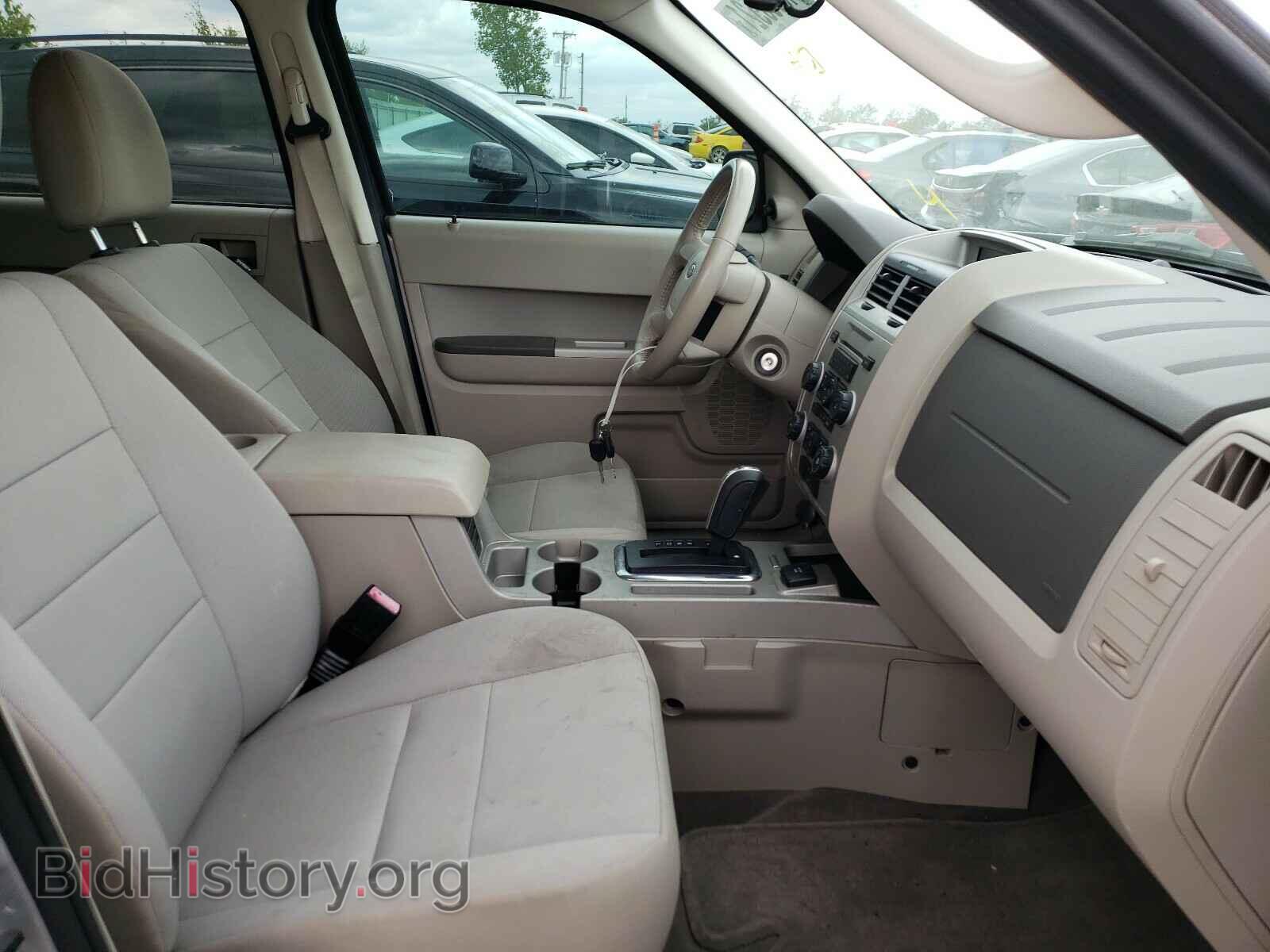 2011 FORD ESCAPE - VIN: 1FMCU4K32BKC65795 - Photo 5