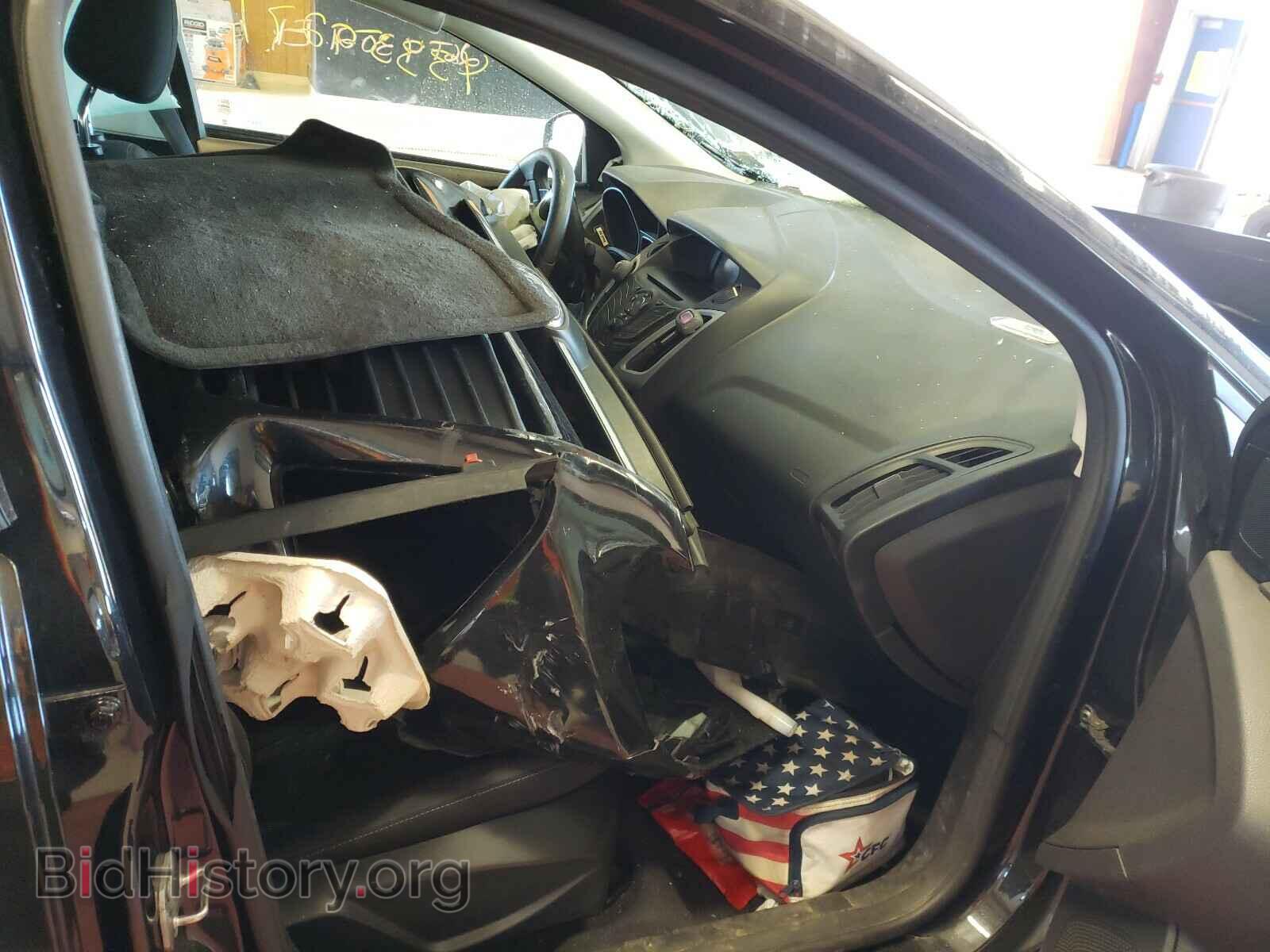 2012 FORD FOCUS - VIN: 1FAHP3F22CL299542 - Photo 5
