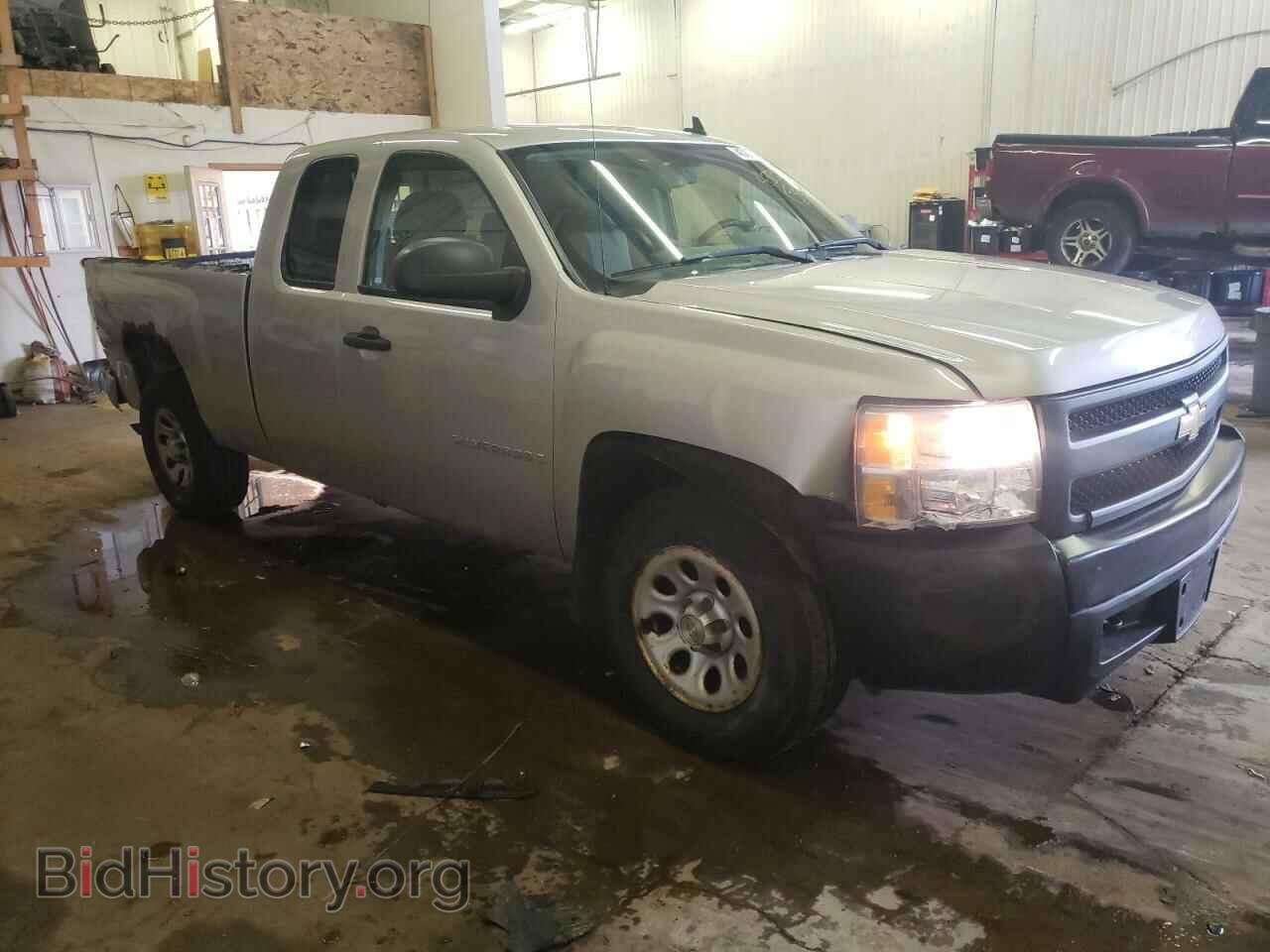 2007 CHEVROLET SILVERADO - VIN: 2GCEK19C971676111 - Фото 4