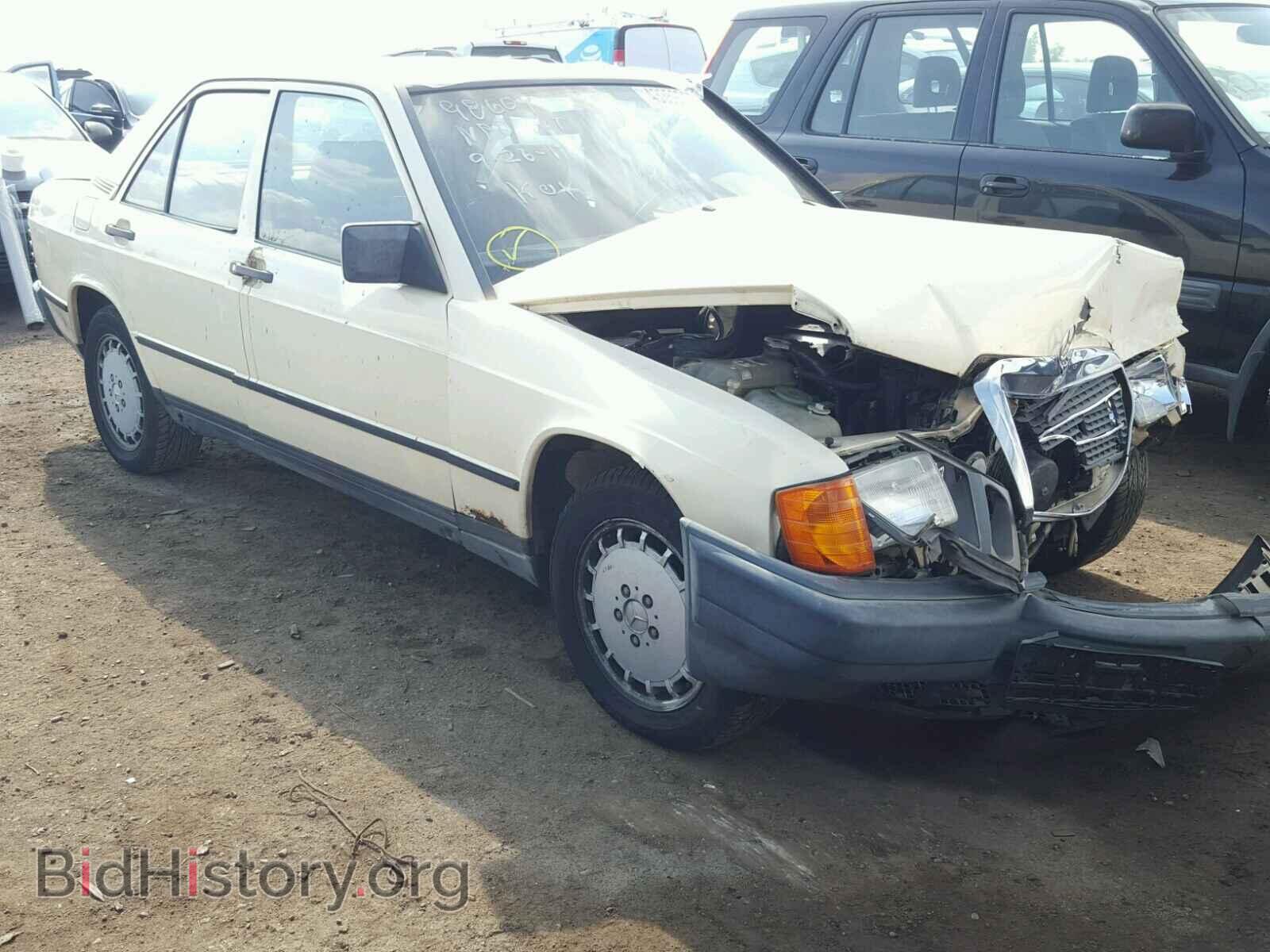 Photo WDBDA24C4FF105918 - MERCEDES-BENZ 190 1985