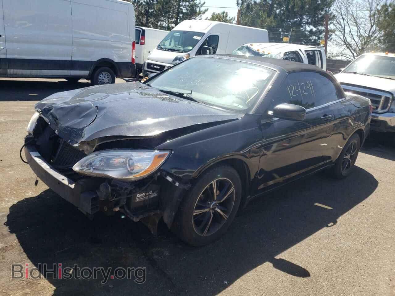 2012 CHRYSLER 200 - VIN: 1C3BCBEBXCN215600 - Фото 2