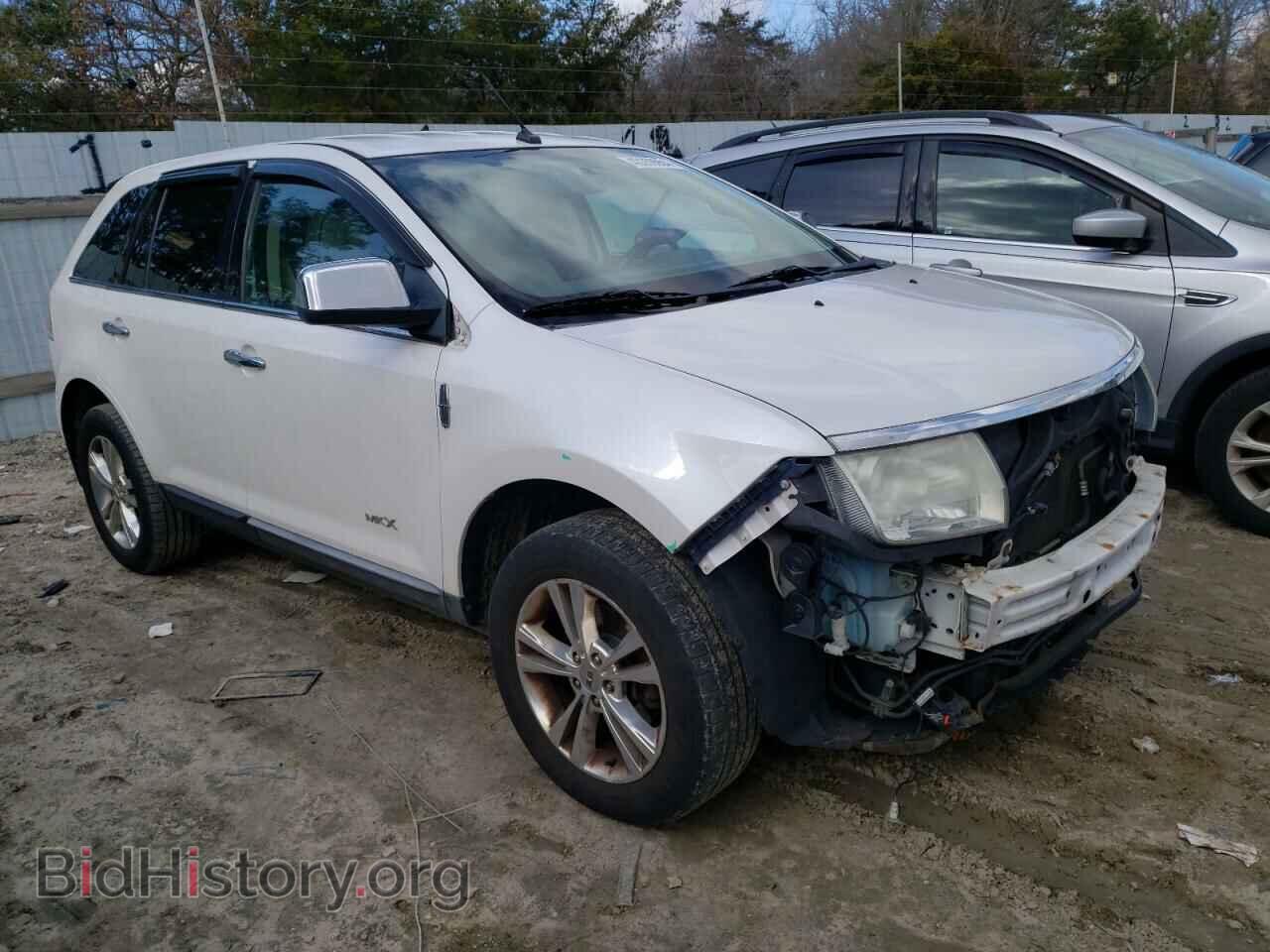2010 LINCOLN MKX - VIN: 2LMDJ6JC5ABJ23559 - Photo 4