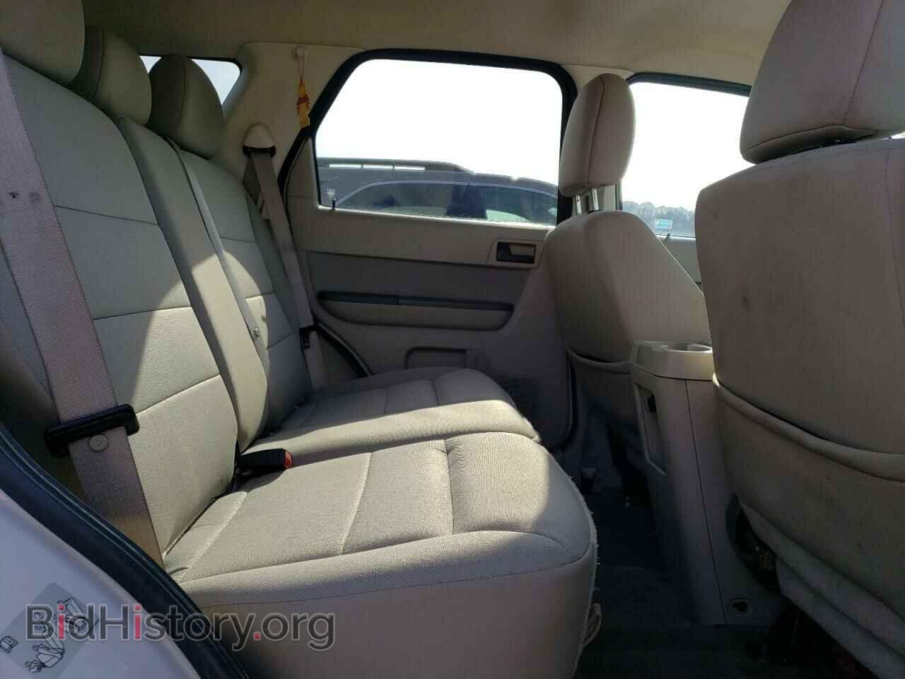 2010 FORD ESCAPE - VIN: 1FMCU9DG0AKB90168 - Фото 11