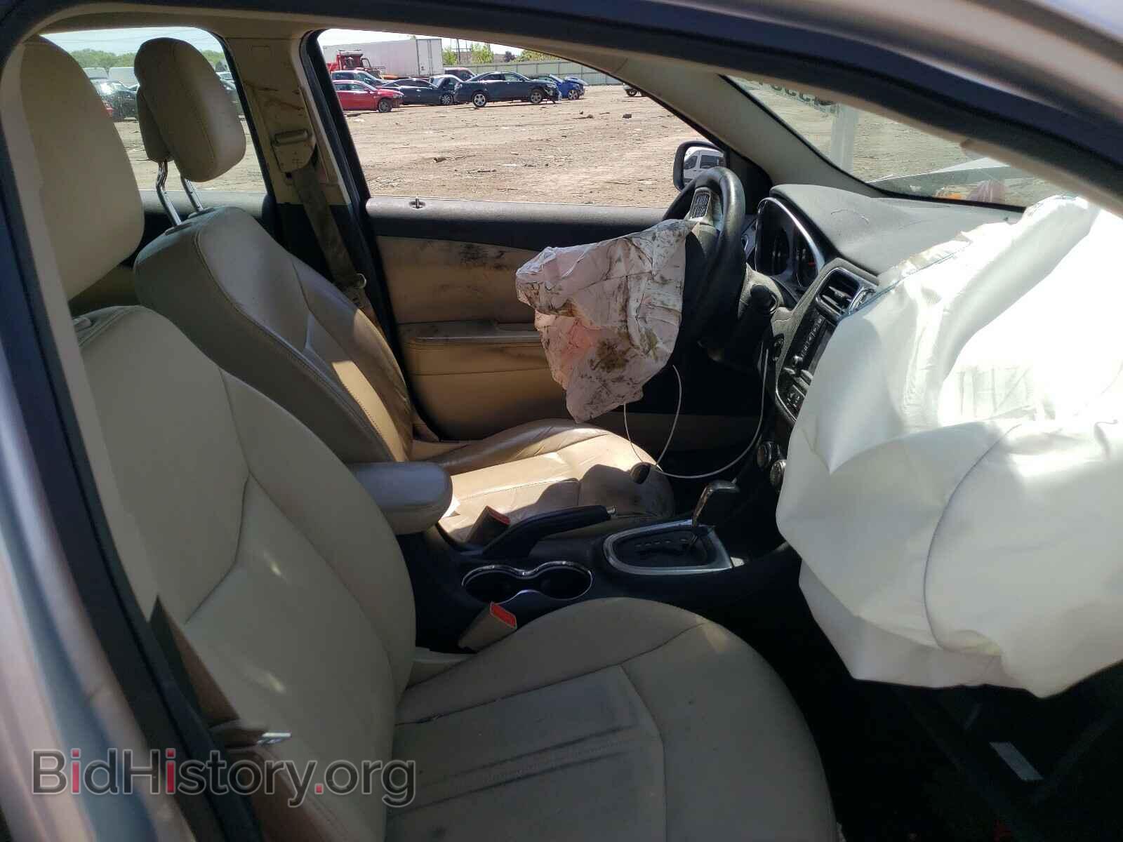 2012 CHRYSLER 200 - VIN: 1C3CCBCB9CN302752 - Фото 5
