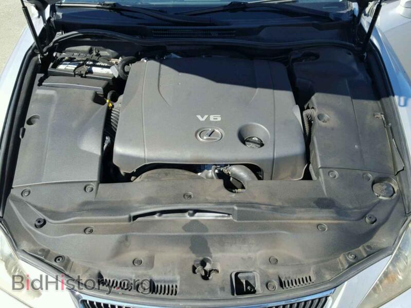 2006 Lexus IS (VIN JTHBK262565021024) — фото 7 из 10