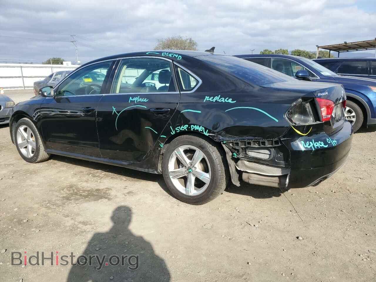 2015 VOLKSWAGEN PASSAT - VIN: 1VWBT7A38FC031065 - Фото 2