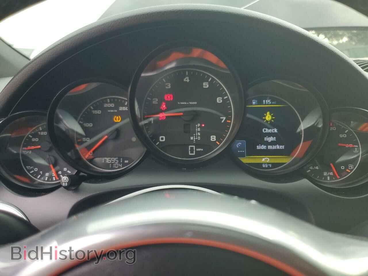 2011 PORSCHE CAYENNE - VIN: WP1AA2A20BLA04627 - Фото 9