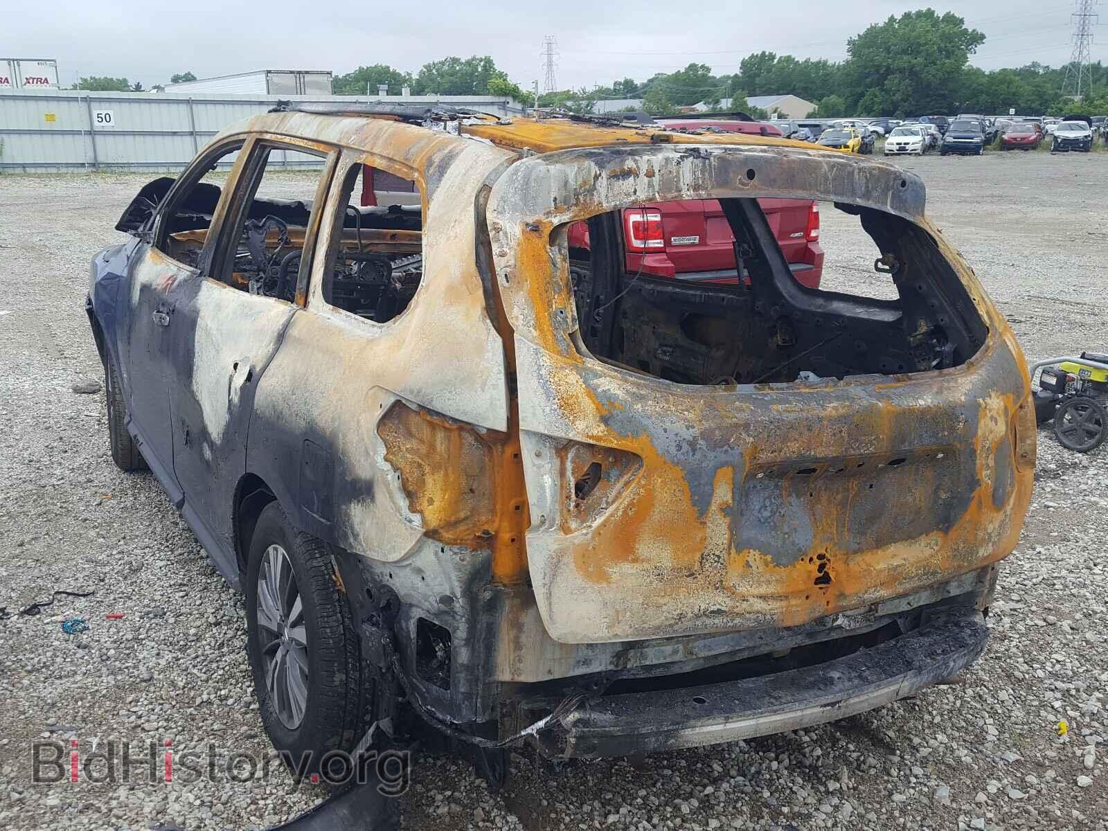 2019 NISSAN PATHFINDER - VIN: 5N1DR2MM2KC592059 - Фото 3