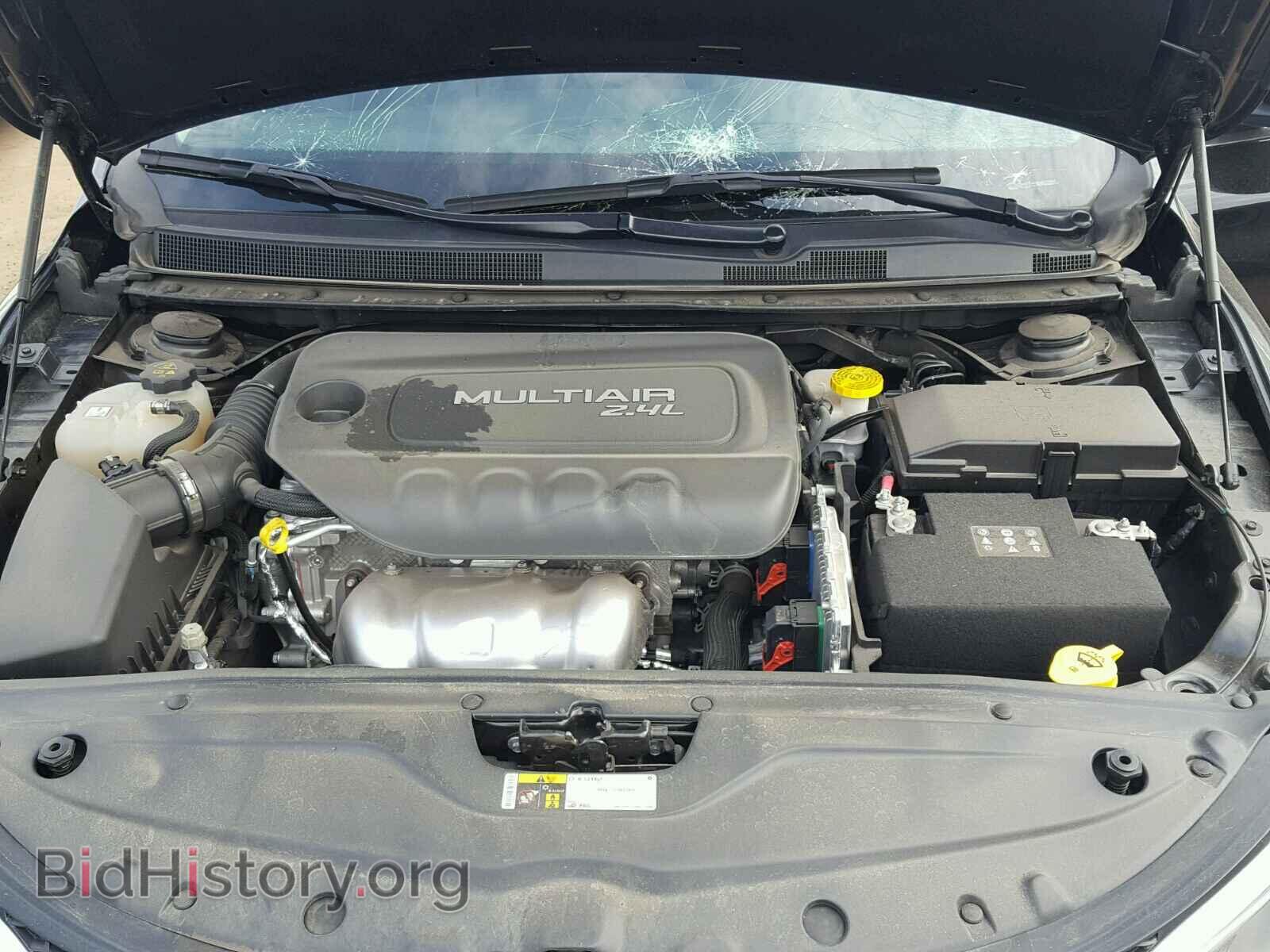 2016 CHRYSLER 200 - VIN: 1C3CCCABXGN184189 - Photo 7