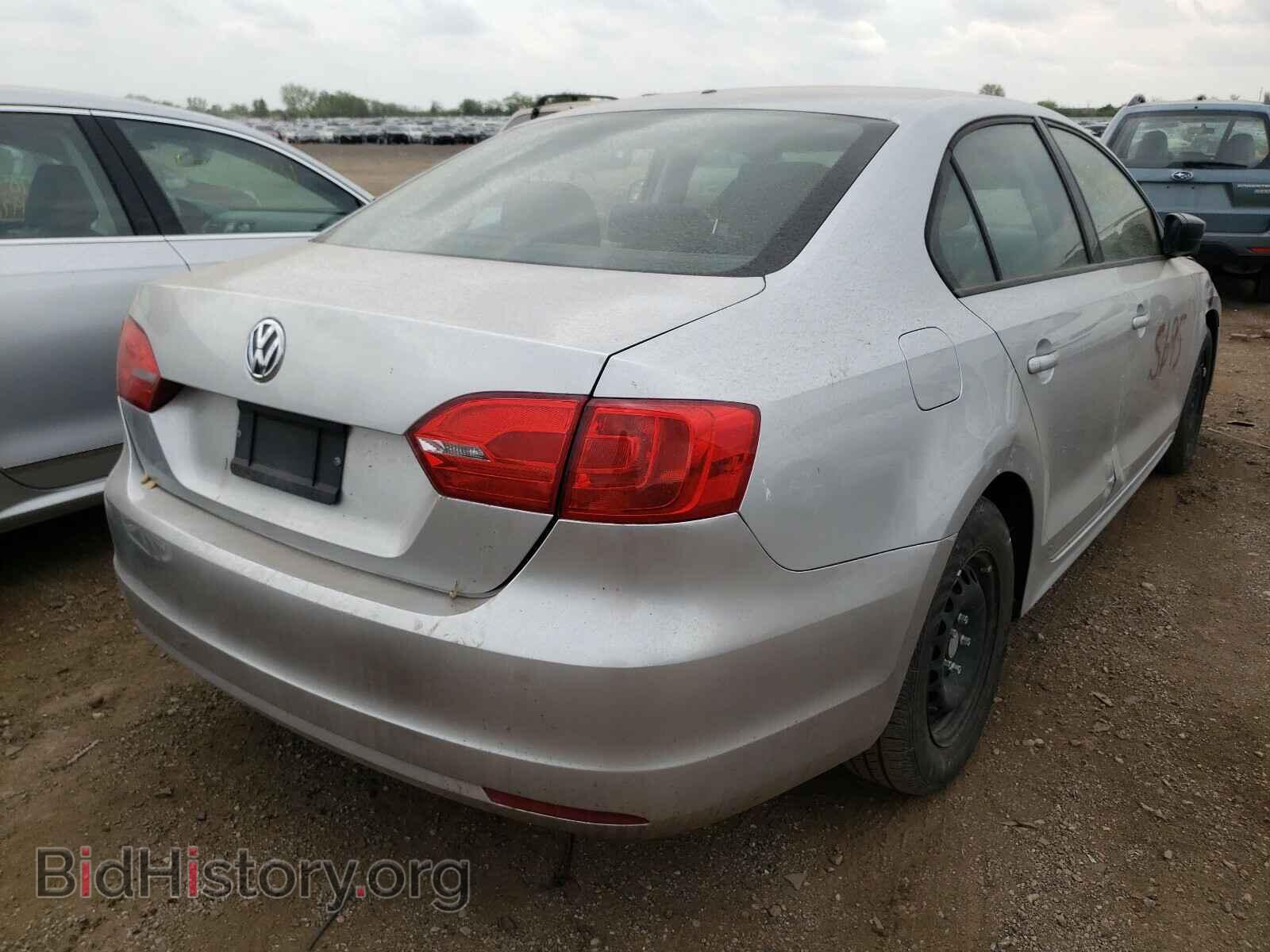 2014 VOLKSWAGEN JETTA - VIN: 3VW2K7AJ3EM228613 - Фото 4