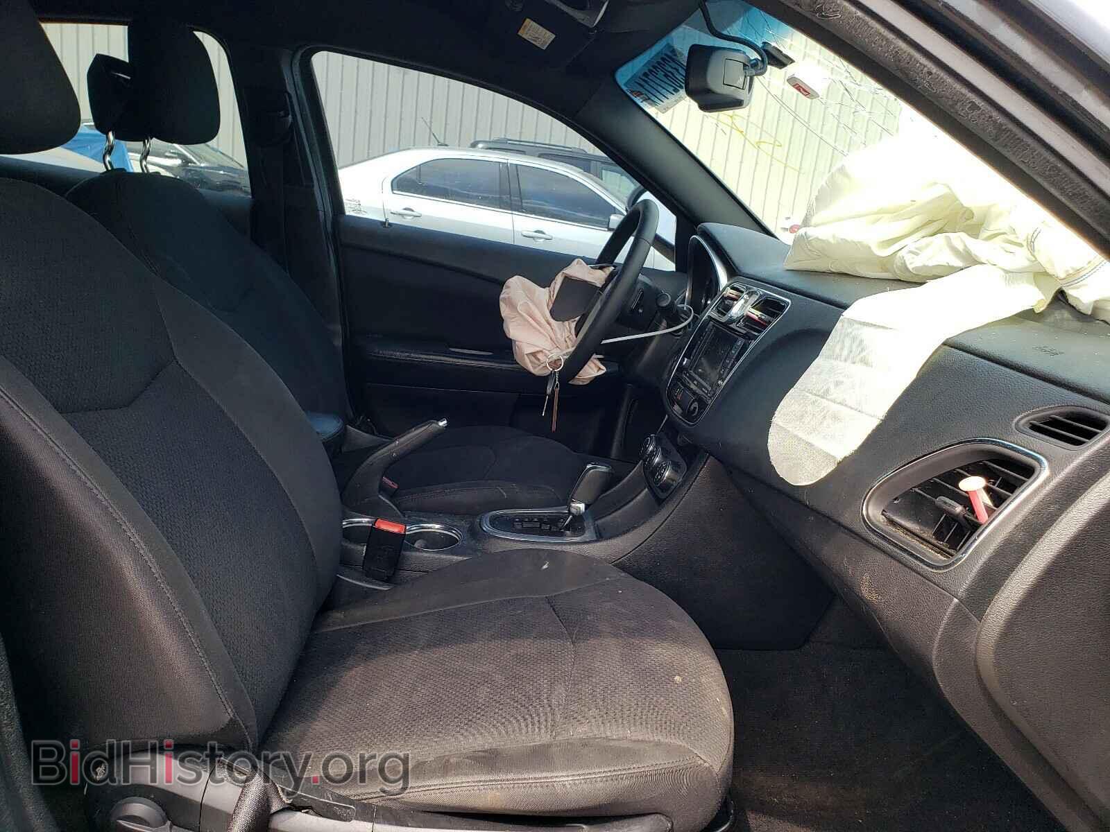 2013 CHRYSLER 200 - VIN: 1C3CCBBB1DN624398 - Фото 5