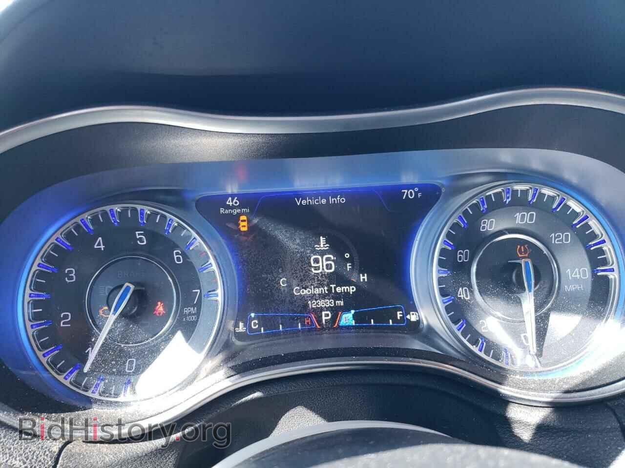 2016 CHRYSLER 300 - VIN: 2C3CCAEG6GH348508 - Фото 9