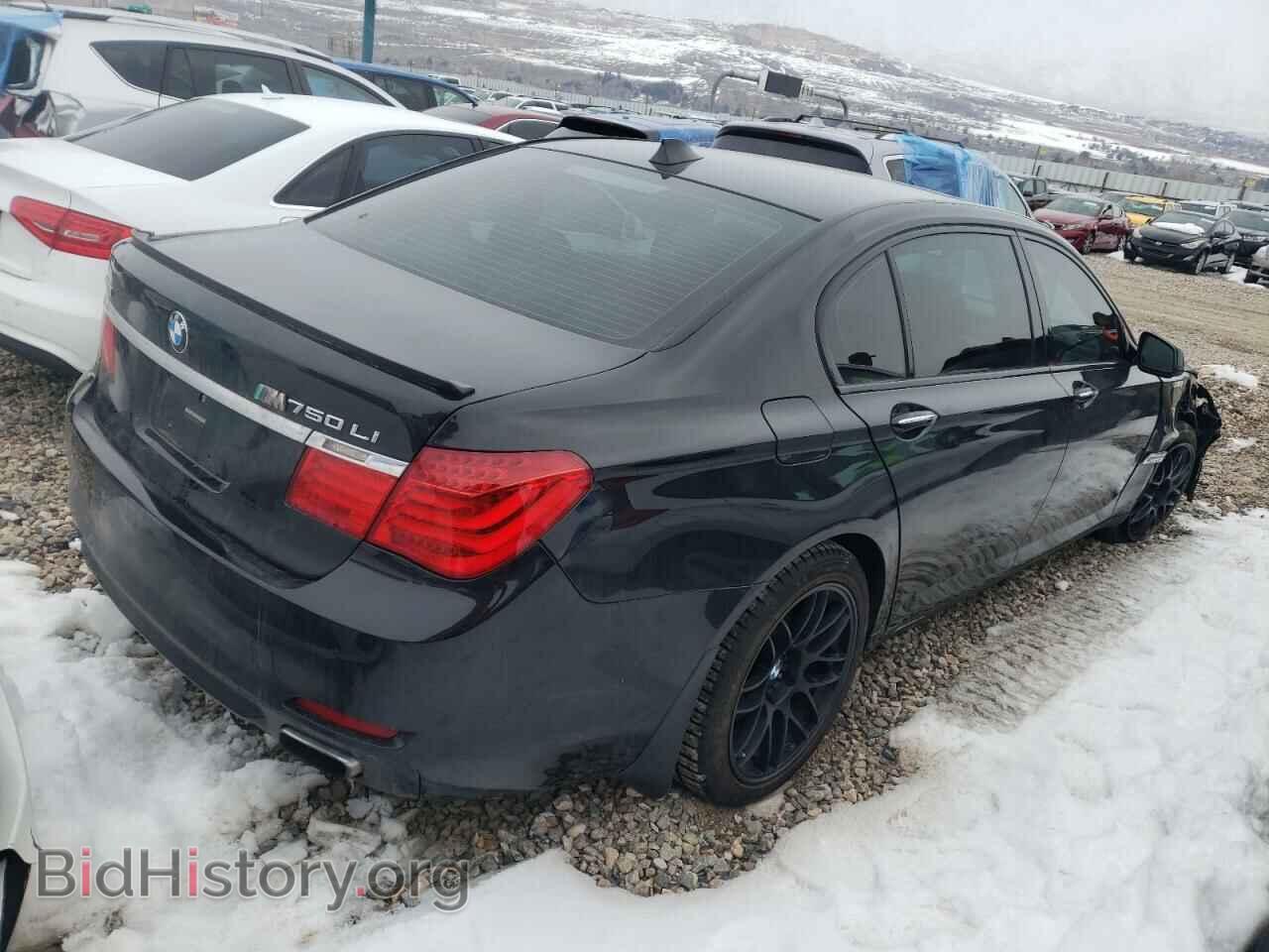 2011 BMW 7 SERIES - VIN: WBAKC8C55BC433138 - Фото 3