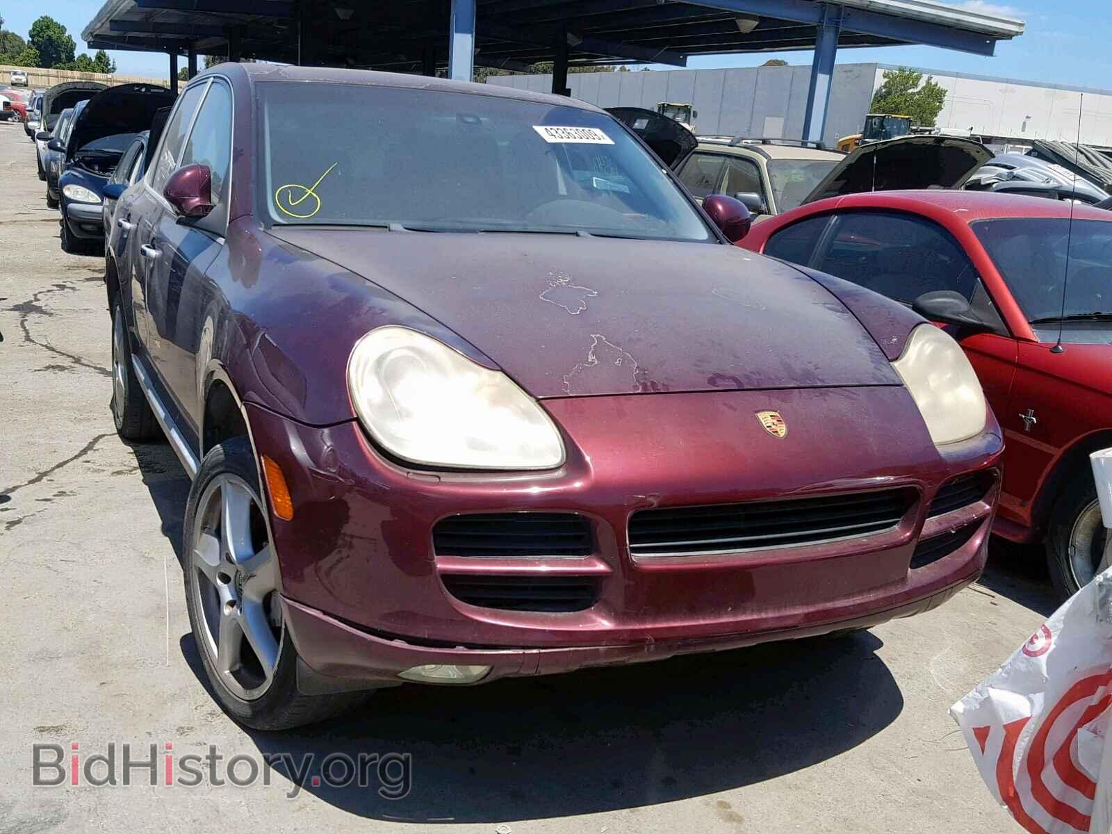 Photo WP1AB29P95LA61779 - PORSCHE CAYENNE S 2005