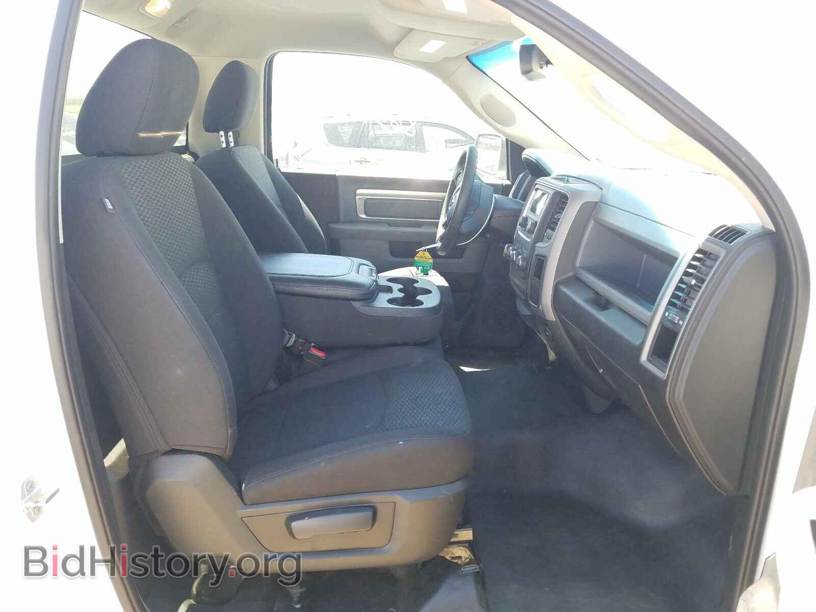 2019 RAM 1500 CLASS - VIN: 3C6JR6DT1KG560732 - Фото 5