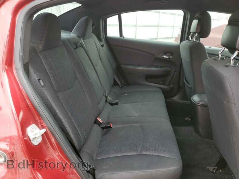 2013 Chrysler 200 (VIN 1C3CCBBB4DN624427) — фото 10 из 13