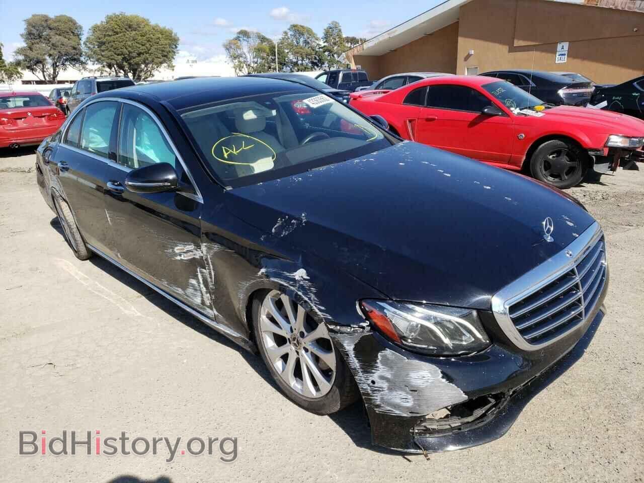 Photo WDDZF4JB7JA392781 - MERCEDES-BENZ E-CLASS 2018