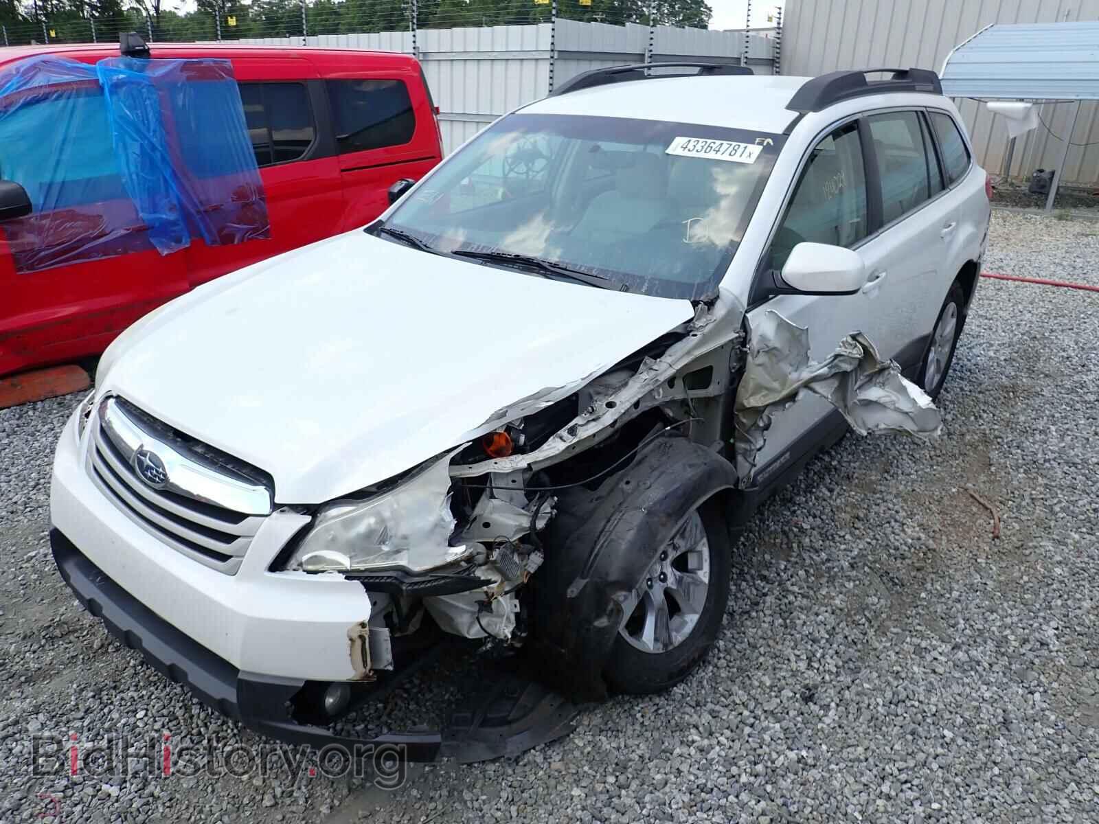 2012 SUBARU OUTBACK - VIN: 4S4BRBAC8C3279781 - Photo 2