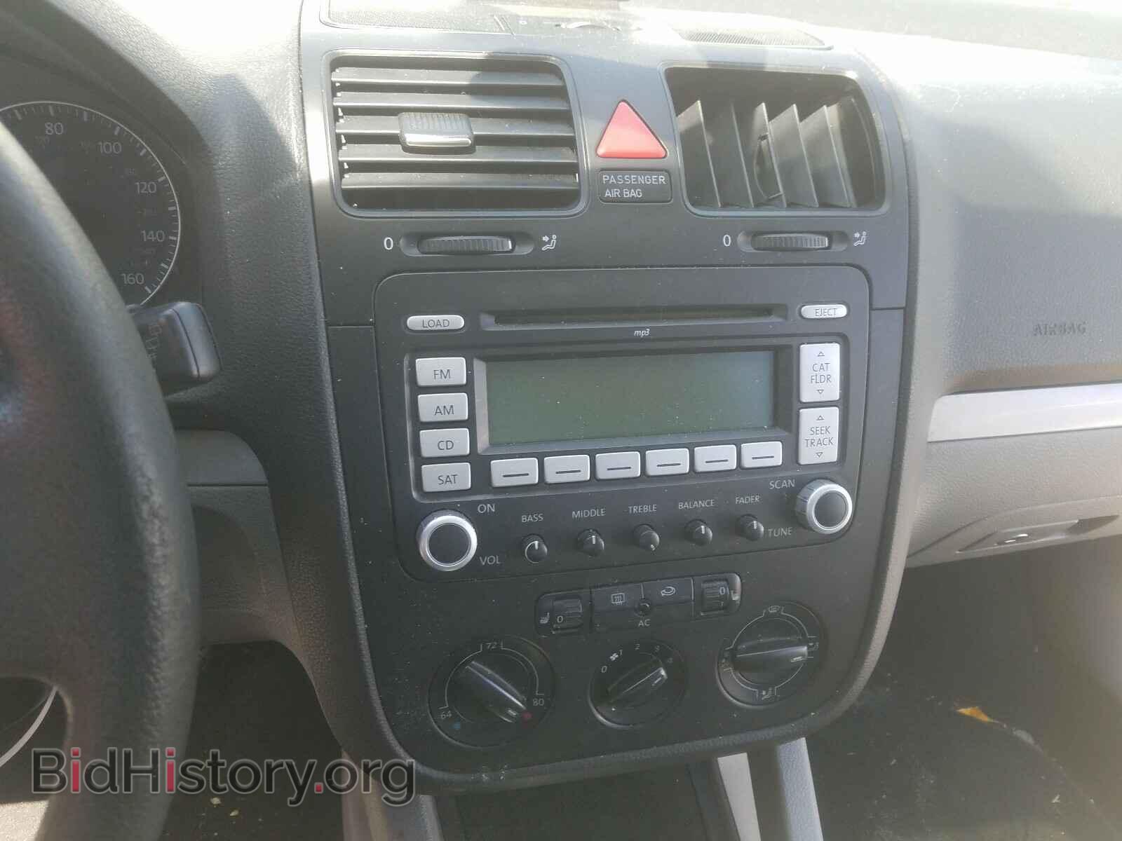 2008 VOLKSWAGEN RABBIT - VIN: WVWDA71K58W135717 - Фото 9