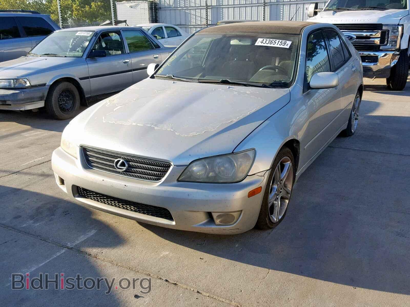 2001 LEXUS IS - VIN: JTHBD182X10016568 - Фото 2