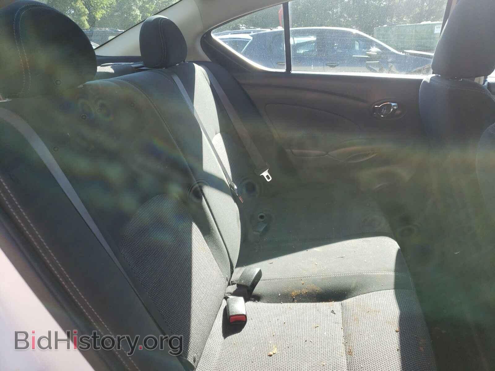 2019 NISSAN VERSA - VIN: 3N1CN7AP3KL851463 - Photo 6