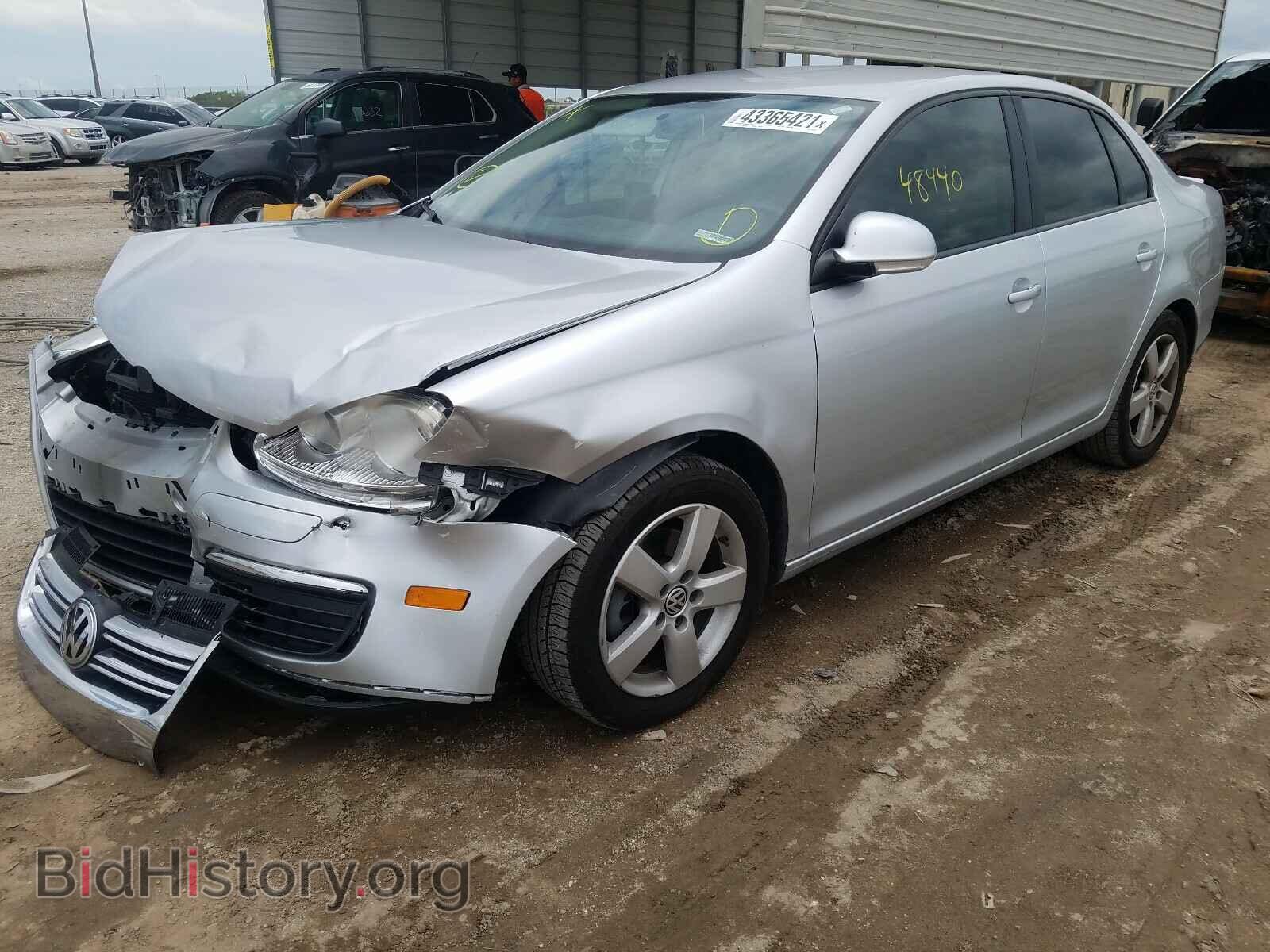 2009 VOLKSWAGEN JETTA - VIN: 3VWJM71K69M164992 - Фото 2