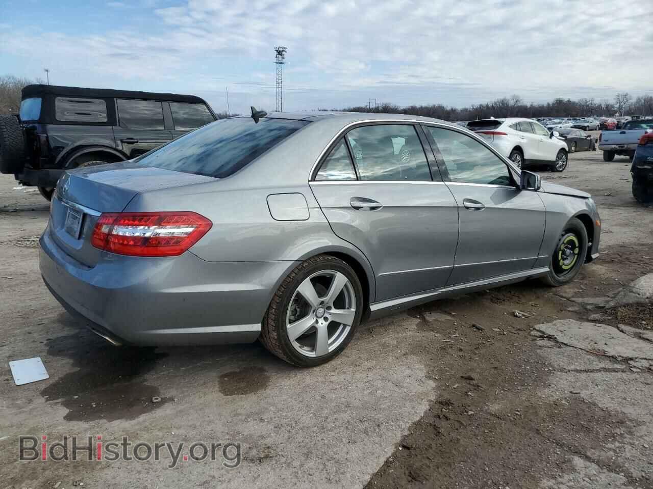 2010 MERCEDES-BENZ E-CLASS - VIN: WDDHF5GB4AA242233 - Фото 3