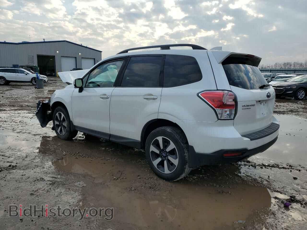 2017 SUBARU FORESTER - VIN: JF2SJAEC1HH413302 - Фото 2