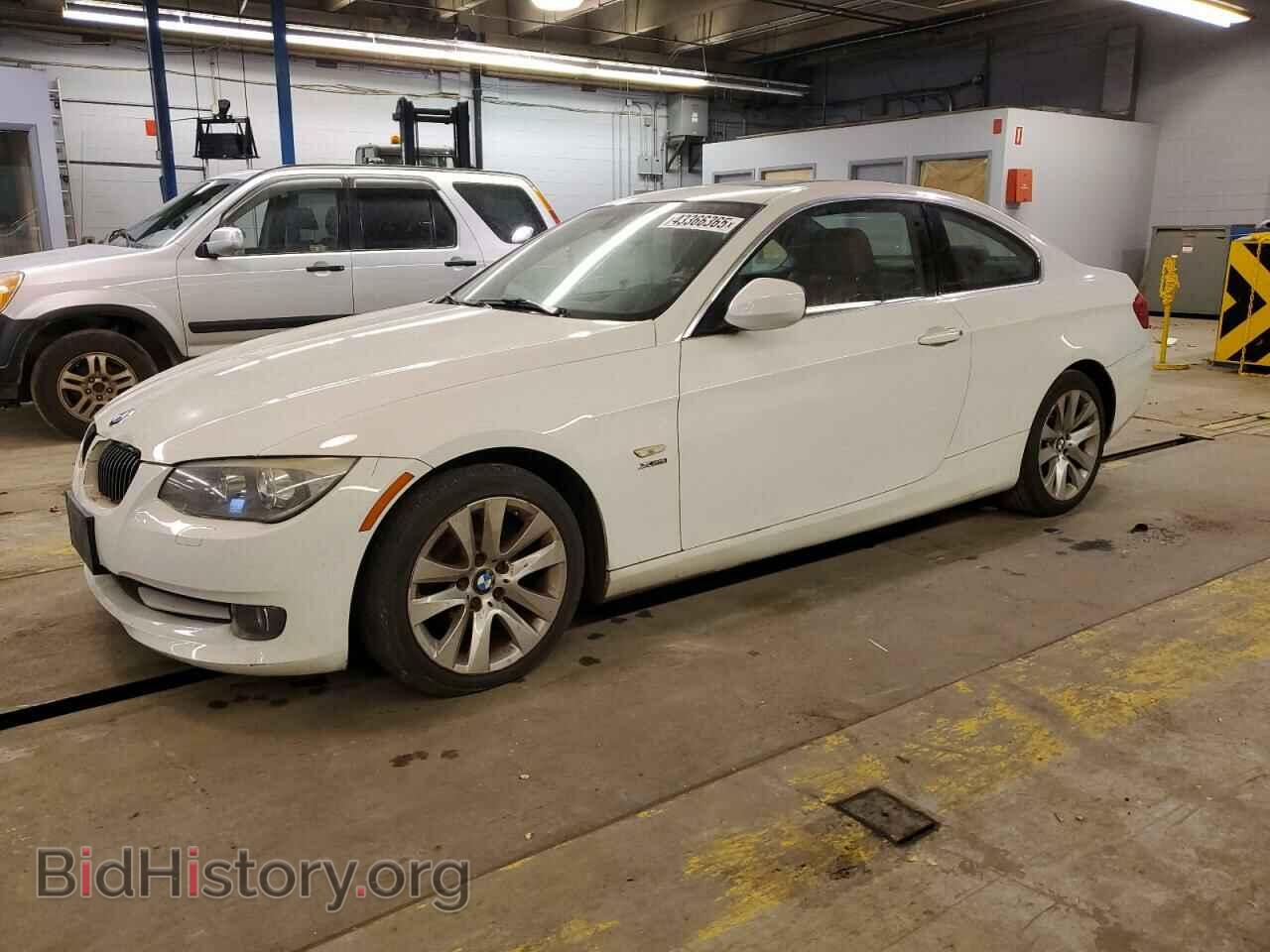 Photo WBAKF3C57BE567244 - BMW 3 SERIES 2011